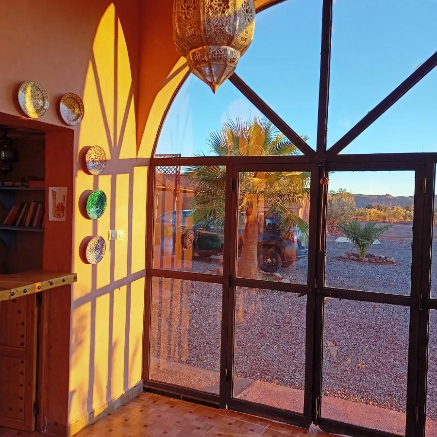 Готель Lescale De Ouarzazate Tazentoute Екстер'єр фото