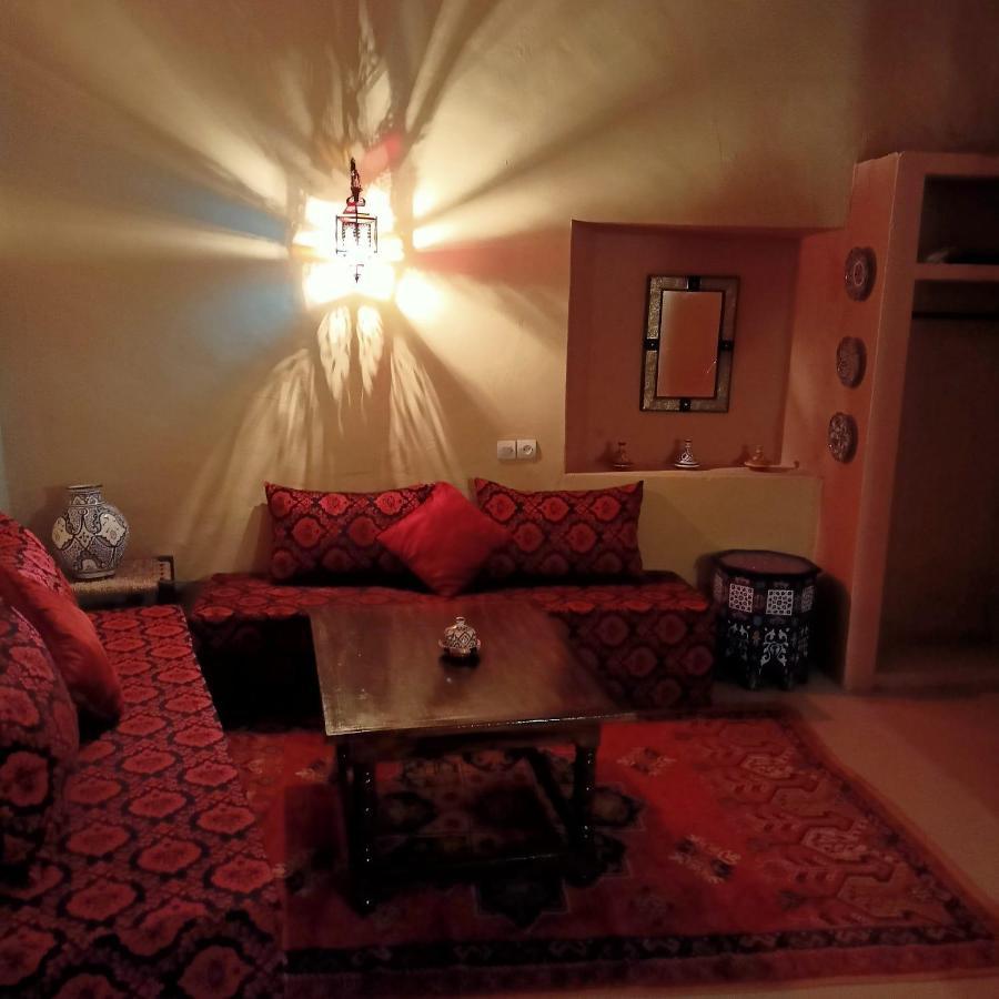 Готель Lescale De Ouarzazate Tazentoute Екстер'єр фото