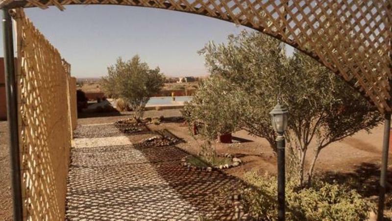 Готель Lescale De Ouarzazate Tazentoute Екстер'єр фото